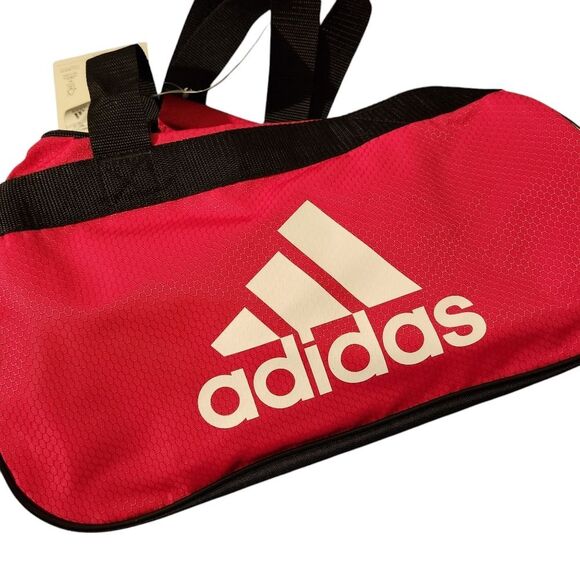 🇬🇪🔹️NWT Adidas Fuchsia Diablo Small II Hex Gym Locker Solid Duffel Bag - Picture 4 of 9